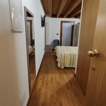 Wine Resort Faedis Екстериор снимка
