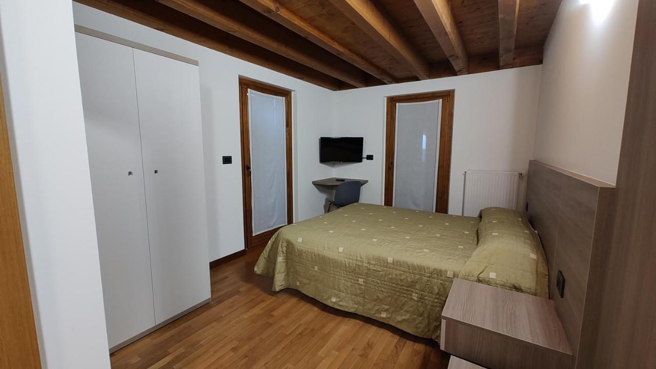 Wine Resort Faedis Екстериор снимка