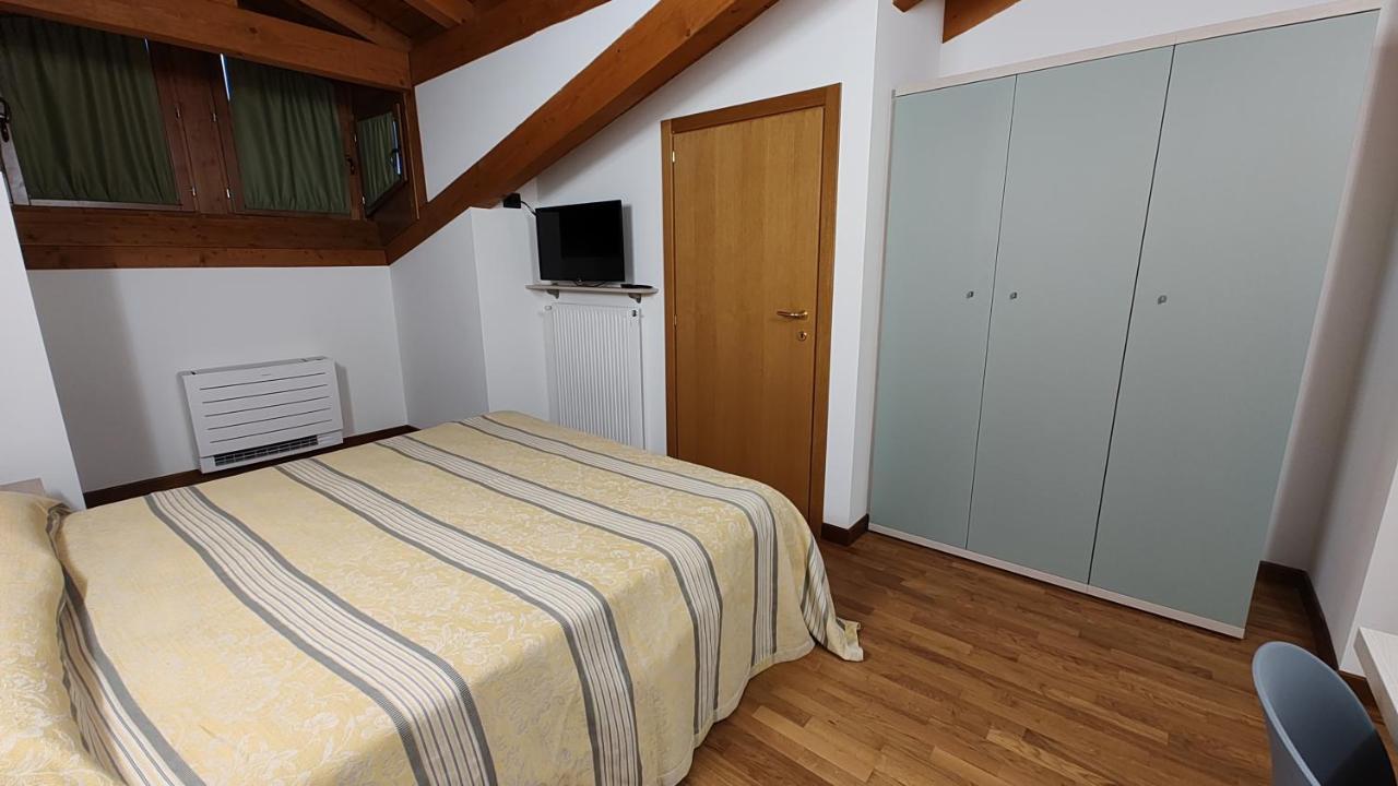 Wine Resort Faedis Екстериор снимка